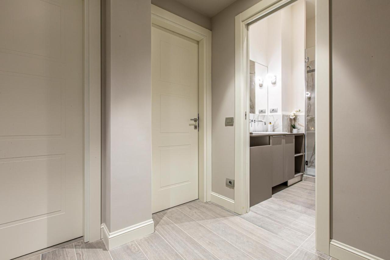 Duomo Terrace Studio R&R มิลาน ภายนอก รูปภาพ