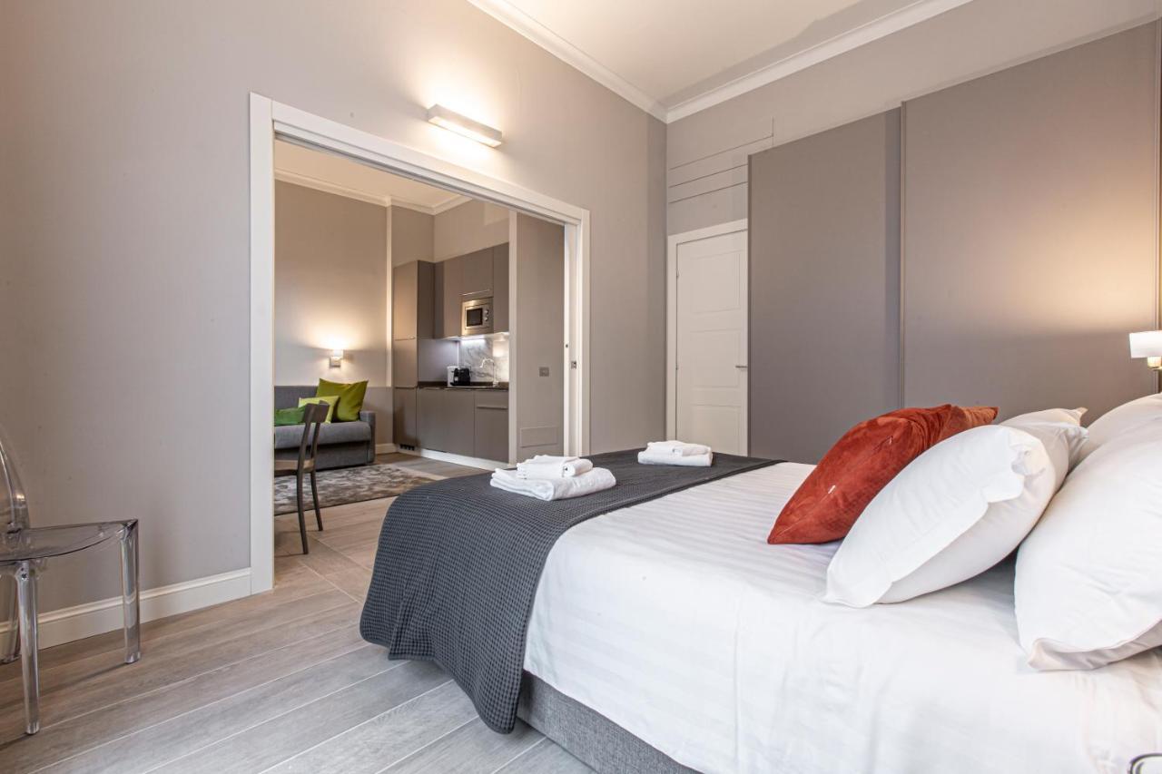 Duomo Terrace Studio R&R มิลาน ภายนอก รูปภาพ